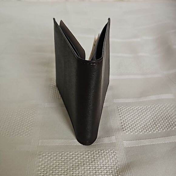 Oakton Men's Fina Wallet Dark Brown - Picture 3 of 16